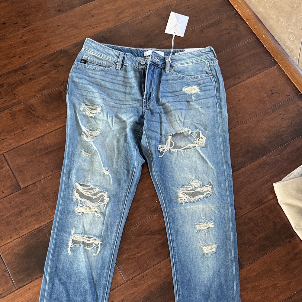 KanCan Distressed Blue Jeans
